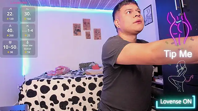 Snapshot of Nicolaskoling chatting on March 2025 11:39:02 PM Nicolaskoling online show from March 2025 11:39:02 PM