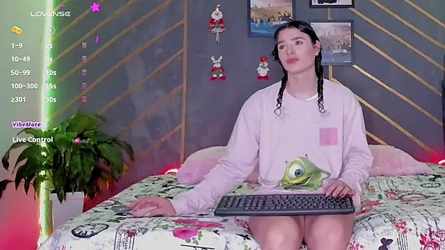 elafranco  online show from January 2025 10:05:02 AM