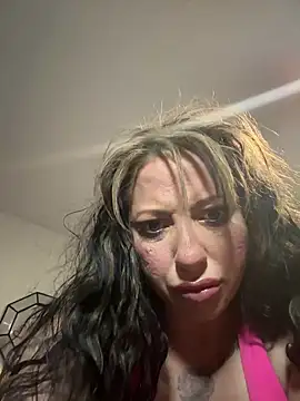 Snapshot of Hollyhudson123 chatting on March 2025 05:52:02 AM Hollyhudson123 online show from March 2025 05:52:02 AM