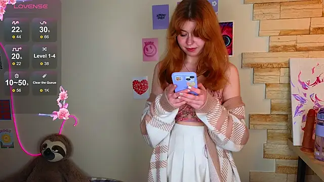 Penny Staaar online show from March 2025 04:44:01 PM