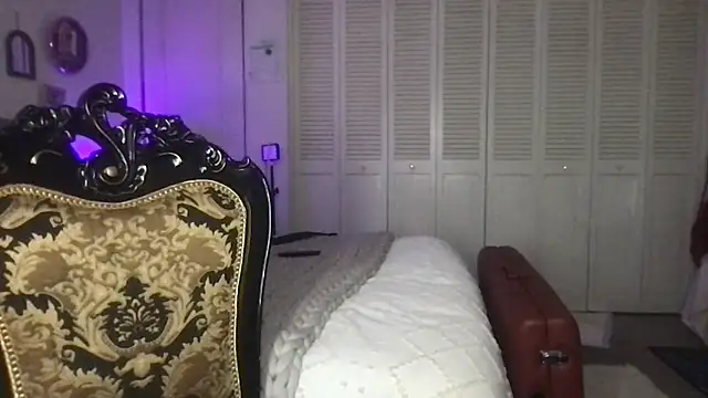 megansweetfromthevalley online show from November 2025 01:42:01 AM