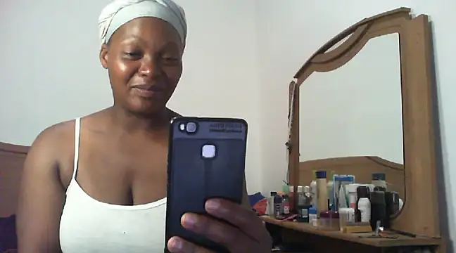 Snapshot of wet_Lips_x_x chatting on February 2025 07:38:01 PM wet Lips x x online show from February 2025 07:38:01 PM