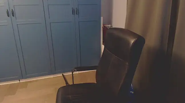 CuteMan33 online show from December 2024 11:26:01 AM