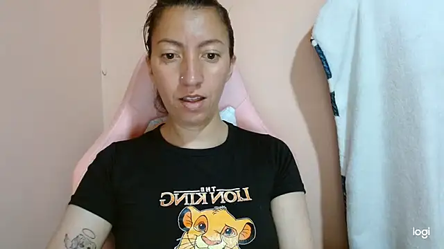 kaybabyhot online show from April 2026 03:31:02 PM