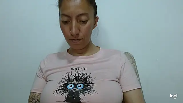 kaybabyhot online show from June 2026 07:51:02 PM