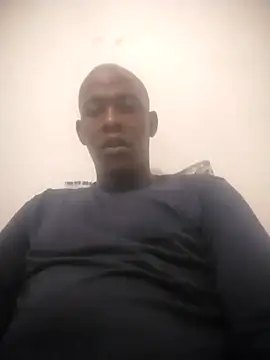 Snapshot of zuludog chatting on June 2026 03:31:02 AM zuludog online show from June 2026 03:31:02 AM