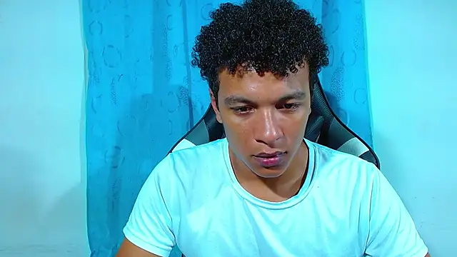 Snapshot of Black_Diamon_ chatting on March 2025 09:24:02 AM Black Diamon online show from March 2025 09:24:02 AM