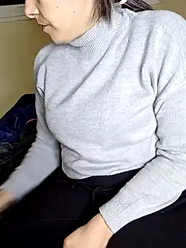 ShadiaStar online show from February 2026 07:43:01 PM