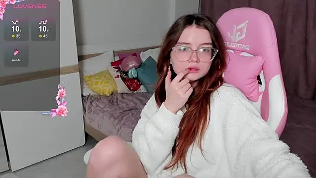 Sonya Glen online show from March 2025 05:03:02 AM