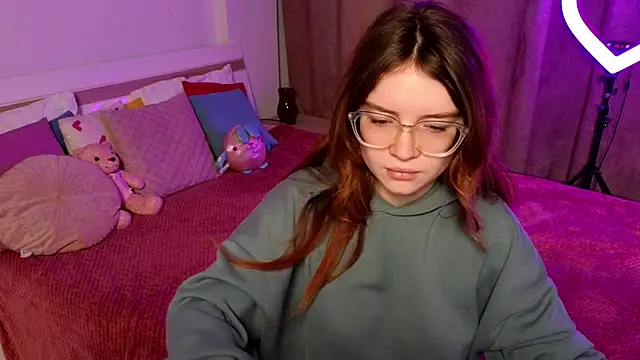 Sonya Glen online show from March 2025 01:46:02 AM