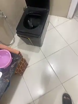 Lahcene online show from March 2026 11:27:02 PM