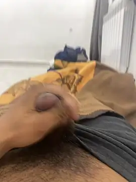 Lahcene online show from April 2026 11:53:02 PM