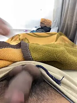 Lahcene online show from April 2026 03:47:02 PM