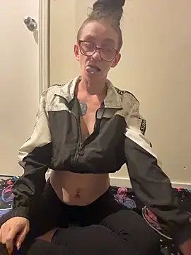 Stonermama666420 online show from May 2026 05:36:02 AM