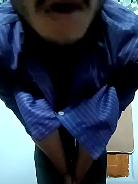 Snapshot of jaiwrld0 chatting on January 2025 06:09:01 PM jaiwrld0 online show from January 2025 06:09:01 PM