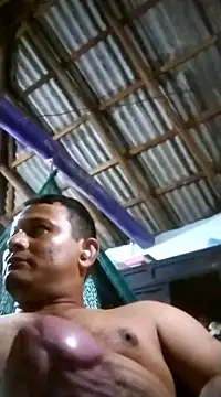 Snapshot of Feli230990 chatting on March 2025 04:28:01 AM Feli230990 online show from March 2025 04:28:01 AM