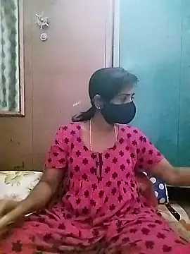 Snapshot of sweety_telugu_couple2027 chatting on February 2025 10:26:02 AM sweety telugu couple2027 online show from February 2025 10:26:02 AM