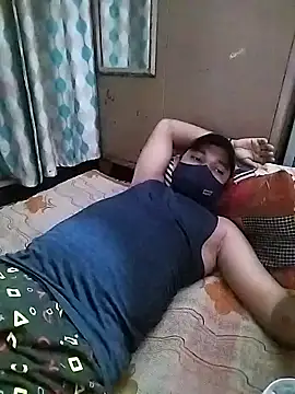 Snapshot of sweety_telugu_couple2027 chatting on February 2025 11:58:01 AM sweety telugu couple2027 online show from February 2025 11:58:01 AM