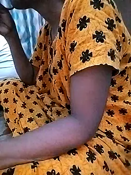 Snapshot of sweety_telugu_couple2027 chatting on February 2025 08:41:01 AM sweety telugu couple2027 online show from February 2025 08:41:01 AM