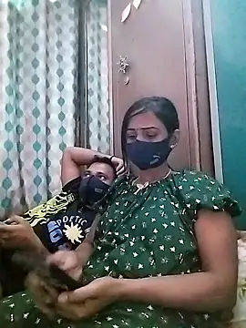 Snapshot of sweety_telugu_couple2027 chatting on February 2025 04:04:01 AM sweety telugu couple2027 online show from February 2025 04:04:01 AM