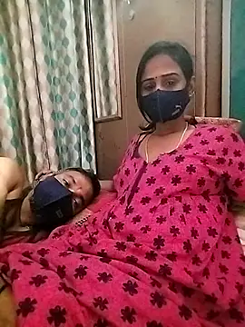 Snapshot of sweety_telugu_couple2027 chatting on February 2025 03:05:02 PM sweety telugu couple2027 online show from February 2025 03:05:02 PM