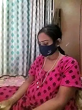 Snapshot of sweety_telugu_couple2027 chatting on February 2025 03:49:02 PM sweety telugu couple2027 online show from February 2025 03:49:02 PM