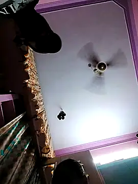 Snapshot of sweety_telugu_couple2027 chatting on March 2025 05:49:02 AM sweety telugu couple2027 online show from March 2025 05:49:02 AM