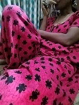 Snapshot of sweety_telugu_couple2027 chatting on March 2025 07:34:02 AM sweety telugu couple2027 online show from March 2025 07:34:02 AM