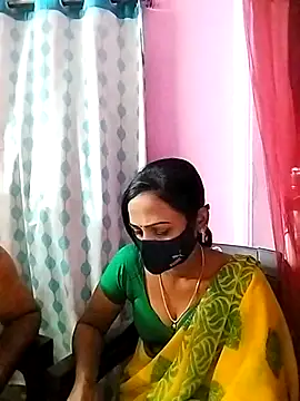 Snapshot of sweety_telugu_couple2027 chatting on March 2025 05:38:01 AM sweety telugu couple2027 online show from March 2025 05:38:01 AM