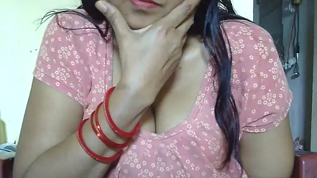 Snapshot of Suhana-sapna chatting on September 2025 05:55:02 AM Suhana-sapna online show from September 2025 05:55:02 AM