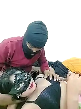 Snapshot of ascuple chatting on February 2025 10:36:02 PM ascuple online show from February 2025 10:36:02 PM