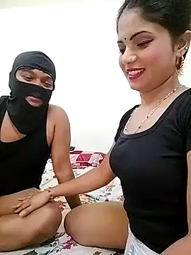 Snapshot of ascuple chatting on March 2025 09:24:01 PM ascuple online show from March 2025 09:24:01 PM