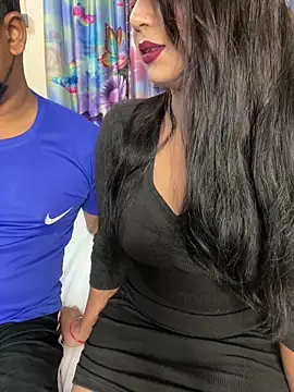 Snapshot of ascuple chatting on November 2025 04:28:02 PM ascuple online show from November 2025 04:28:02 PM