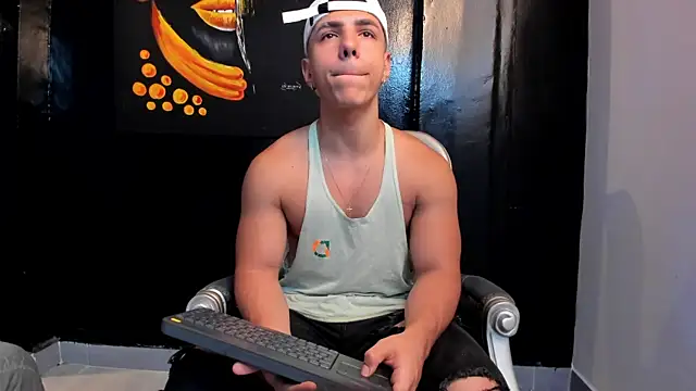 Flynn Riider online show from March 2025 01:37:01 PM