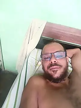 Snapshot of Charly_BC_Dirty chatting on October 2025 12:50:01 PM Charly BC Dirty online show from October 2025 12:50:01 PM