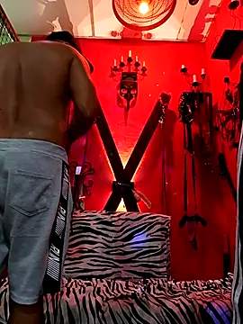 Snapshot of Charly_BC_Dirty chatting on November 2025 01:47:02 PM Charly BC Dirty online show from November 2025 01:47:02 PM