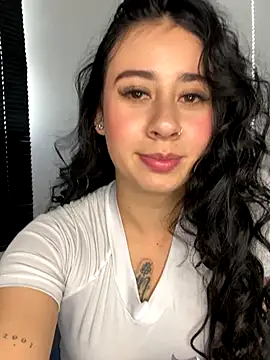 Snapshot of Zoee_t chatting on October 2025 10:06:02 PM Zoee t online show from October 2025 10:06:02 PM