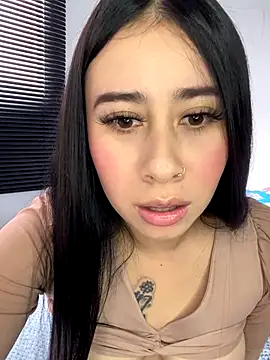 Snapshot of Zoee_t chatting on October 2025 07:46:02 PM Zoee t online show from October 2025 07:46:02 PM