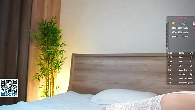 WiloneEsse online show from October 2025 03:23:02 PM