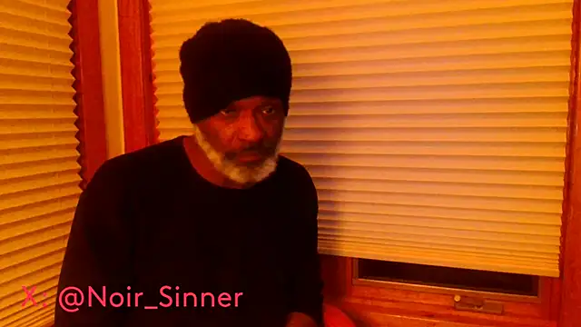 Snapshot of sinnernoir chatting on January 2026 11:35:01 AM sinnernoir online show from January 2026 11:35:01 AM