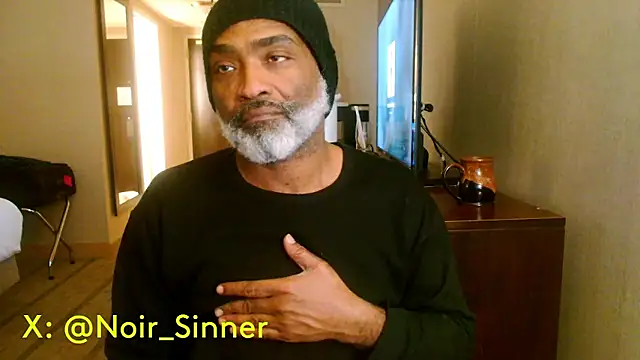 Snapshot of sinnernoir chatting on January 2026 10:31:01 AM sinnernoir online show from January 2026 10:31:01 AM