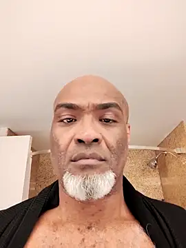 Snapshot of sinnernoir chatting on February 2026 05:33:02 AM sinnernoir online show from February 2026 05:33:02 AM