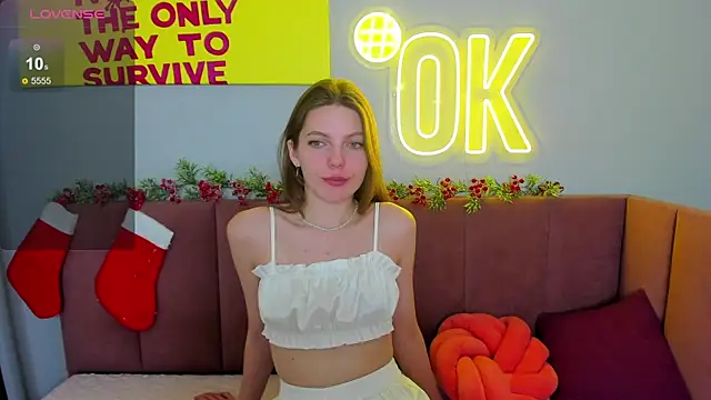 marie reyes  online show from December 2024 01:39:02 AM