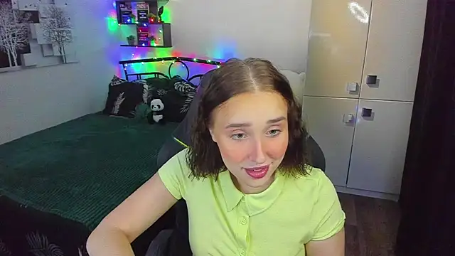 Snapshot of LinaTruly chatting on March 2026 10:16:02 PM LinaTruly online show from March 2026 10:16:02 PM