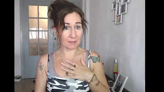 TamaraSweetxo online show from June 2026 03:51:02 PM