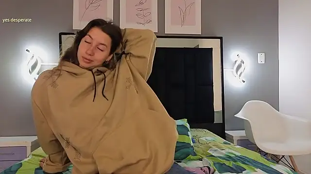 jolie lov online show from February 2026 01:26:02 PM