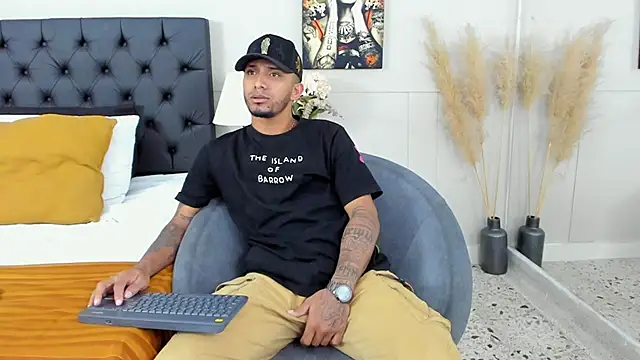 Robin Rief online show from February 2025 03:21:02 AM