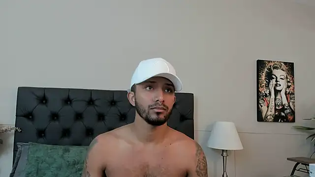 Robin Rief online show from September 2025 03:29:01 AM