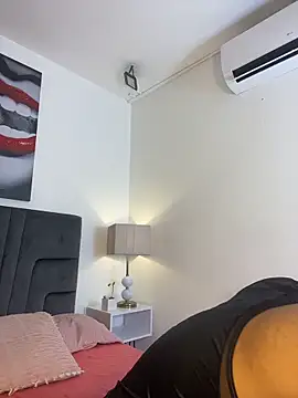 Robin Rief online show from February 2026 03:44:02 AM