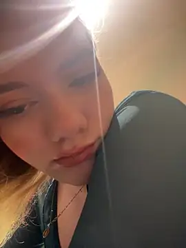 Snapshot of NicoleCut chatting on February 2026 10:00:02 AM NicoleCut online show from February 2026 10:00:02 AM